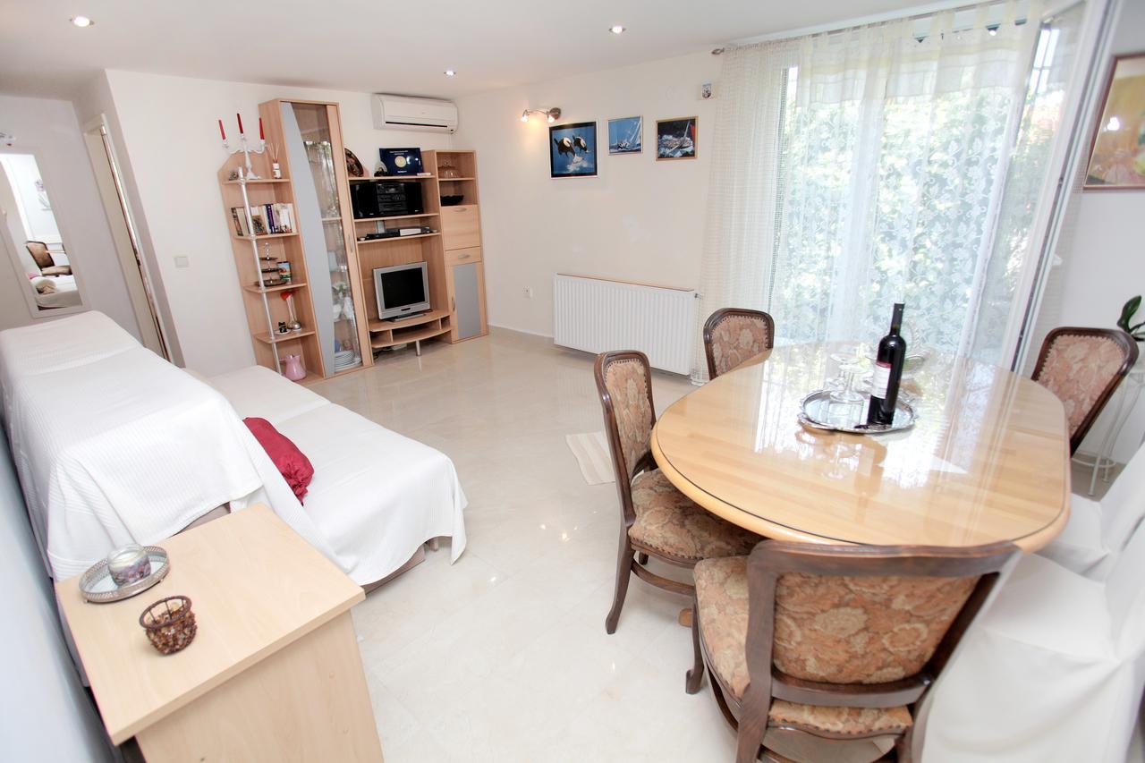Apartment Eva Trogir Eksteriør bilde