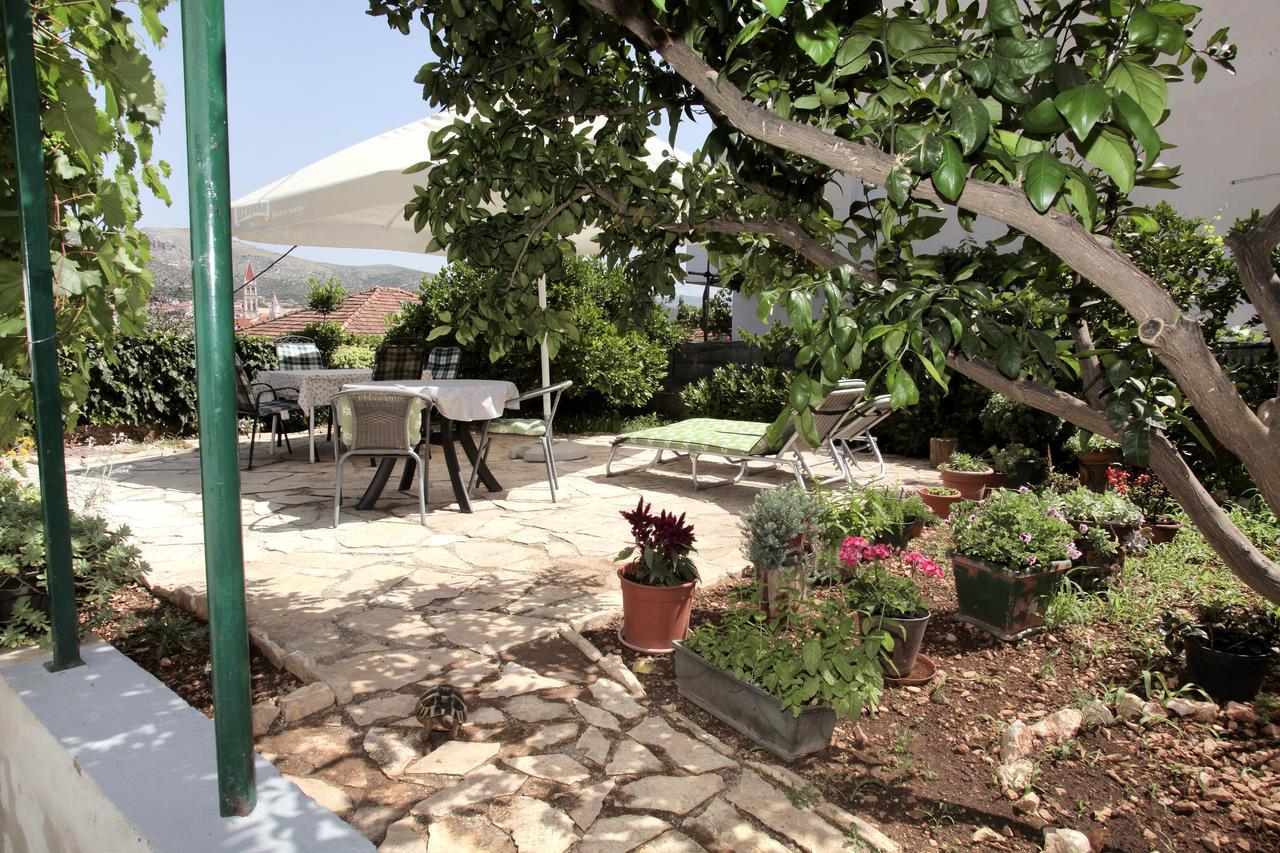 Apartment Eva Trogir Eksteriør bilde